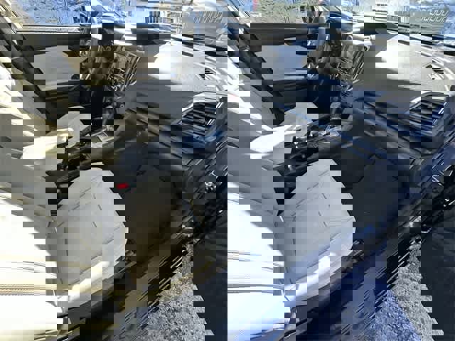 Used 2019 Subaru Impreza 2.0i w/ Eyesight image 17