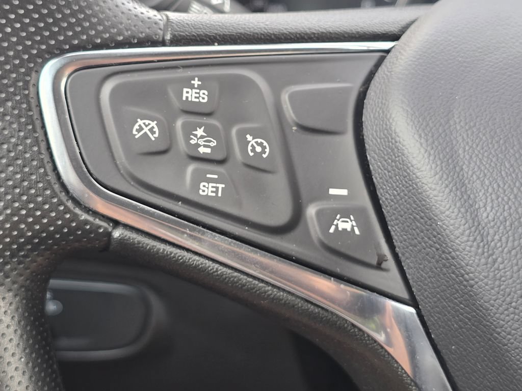 Used 2024 Chevrolet Equinox LS w/ LS Convenience Package FWD image 32
