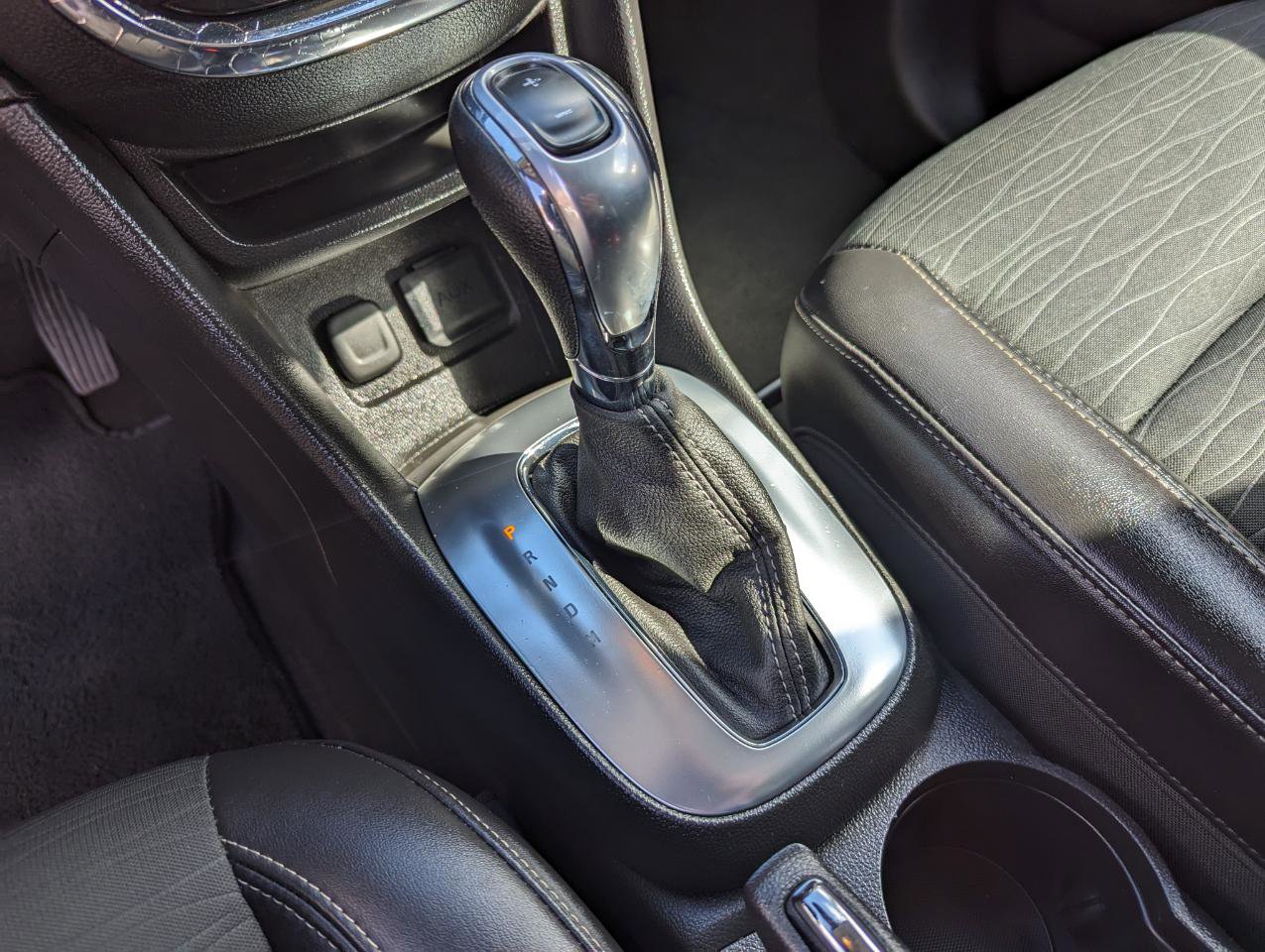 Used 2015 Buick Encore Convenience image 27