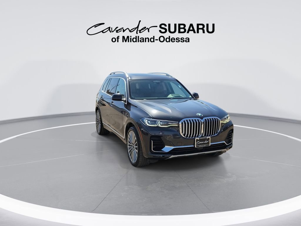 Used 2019 BMW X7 xDrive50i w/ Luxury Seating Package video 2