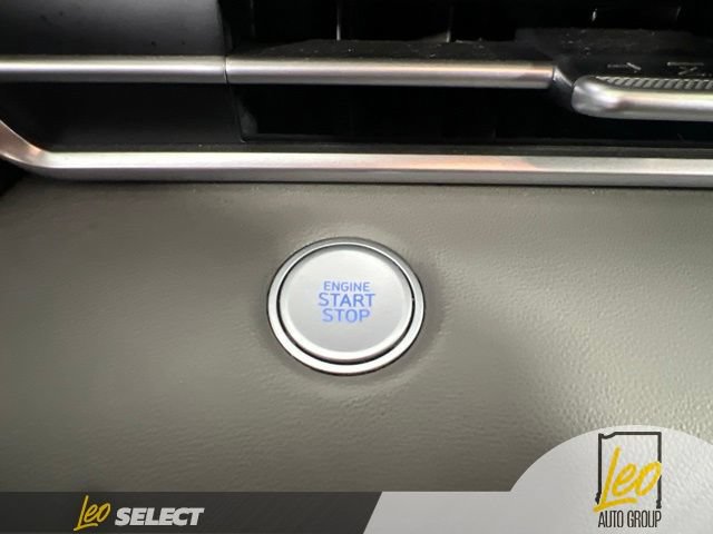 Used 2022 Hyundai Elantra SEL w/ Convenience + Premium Package FWD image 23