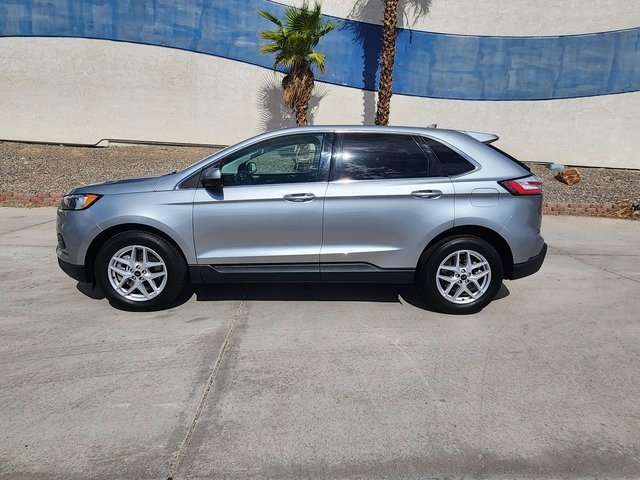 Used 2023 Ford Edge SEL image 8