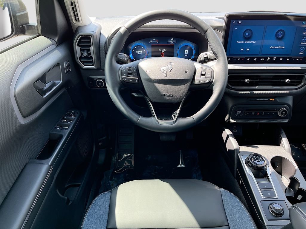 Used 2025 Ford Bronco Sport Outer Banks image 26