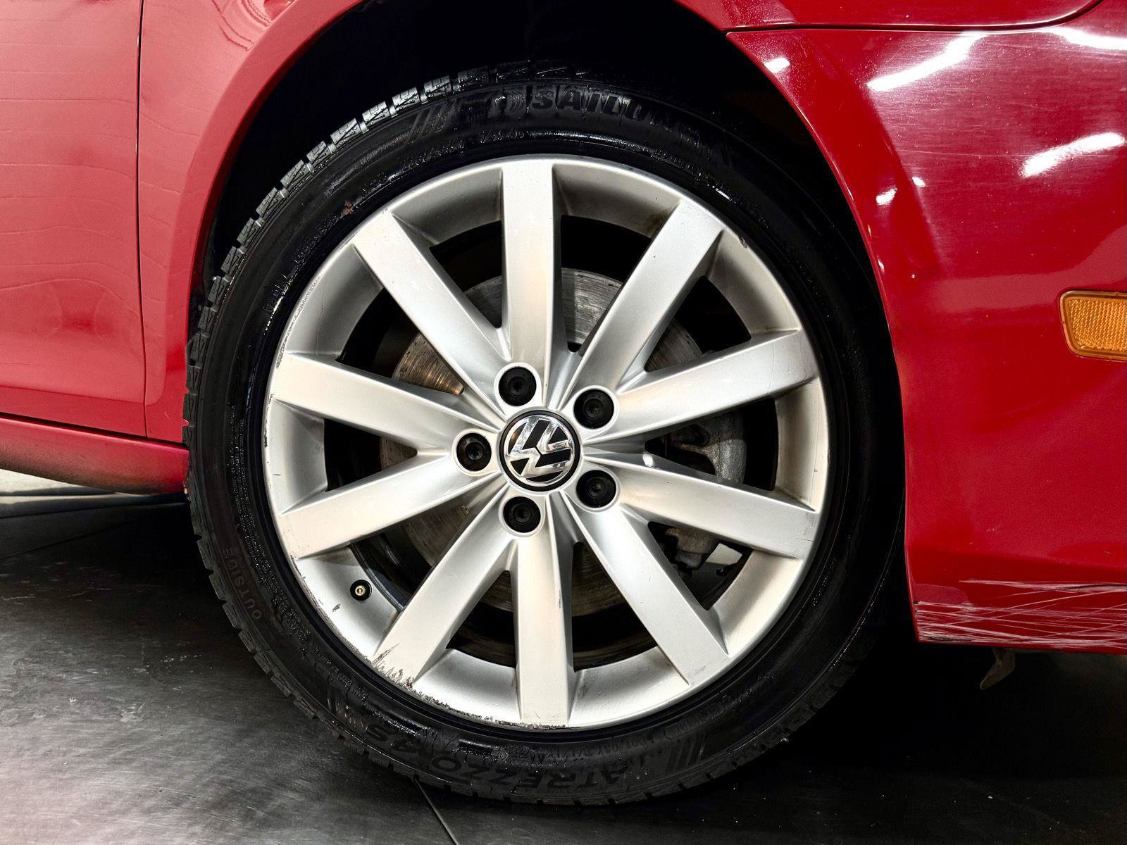 Used 2012 Volkswagen Jetta TDI FWD image 11