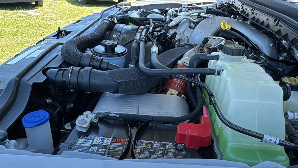 New 2025 Ford F350 Lariat w/ Lariat Ultimate Package image 40