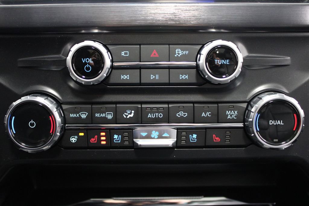 New 2026 Ford F250 Lariat w/ Chrome Package image 51