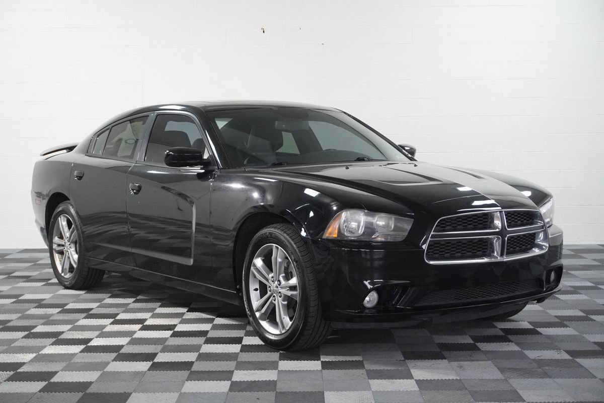 Used 2013 Dodge Charger SXT Plus AWD/4WD image 8