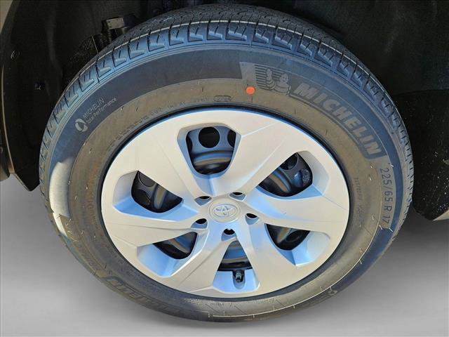 New 2025 Toyota RAV4 LE AWD/4WD image 10