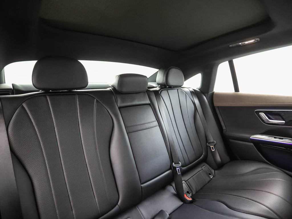 Used 2023 Mercedes-Benz EQE 350+ 4MATIC Sedan image 26