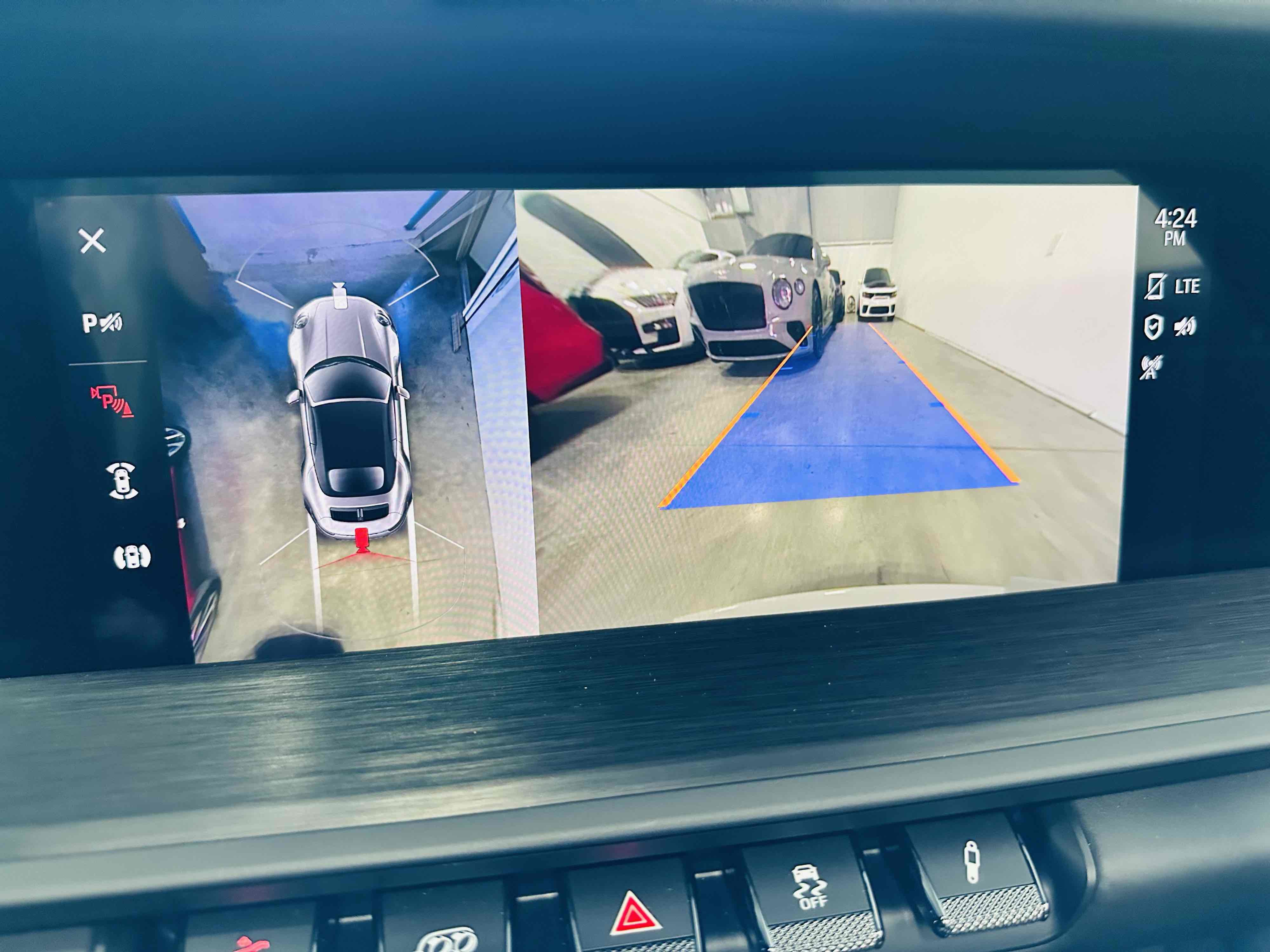 Used 2023 Porsche 911 Carrera GTS w/ Premium Package image 38