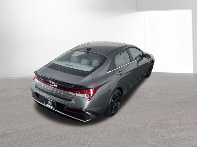 New 2026 Hyundai Elantra SEL Sport Premium FWD image 40