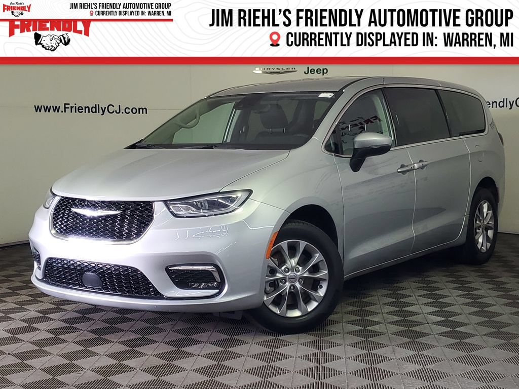 Used 2023 Chrysler Pacifica Touring-L