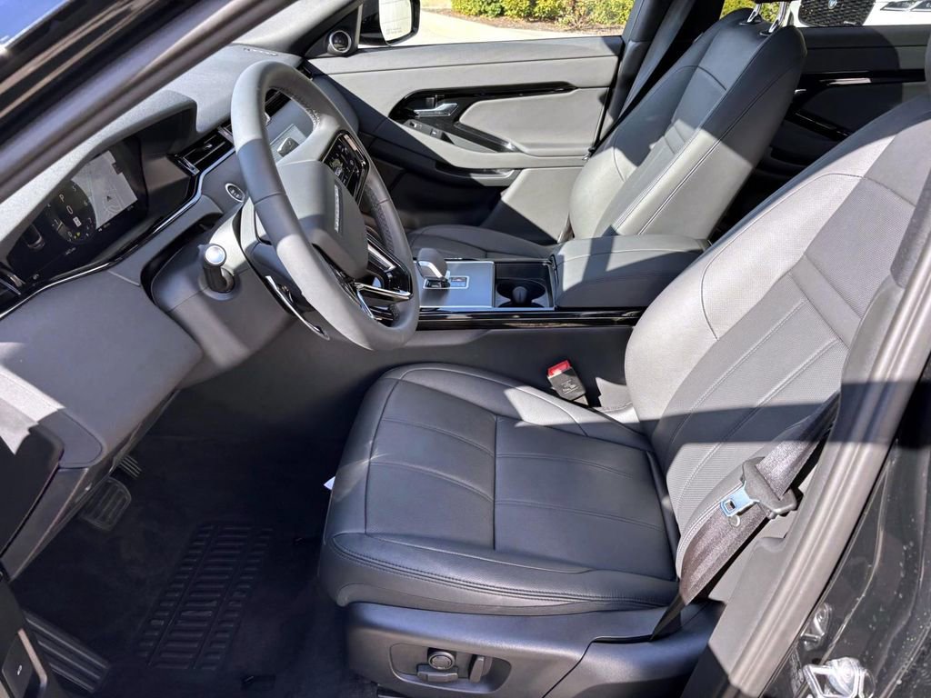Certified 2026 Land Rover Range Rover Evoque S image 10