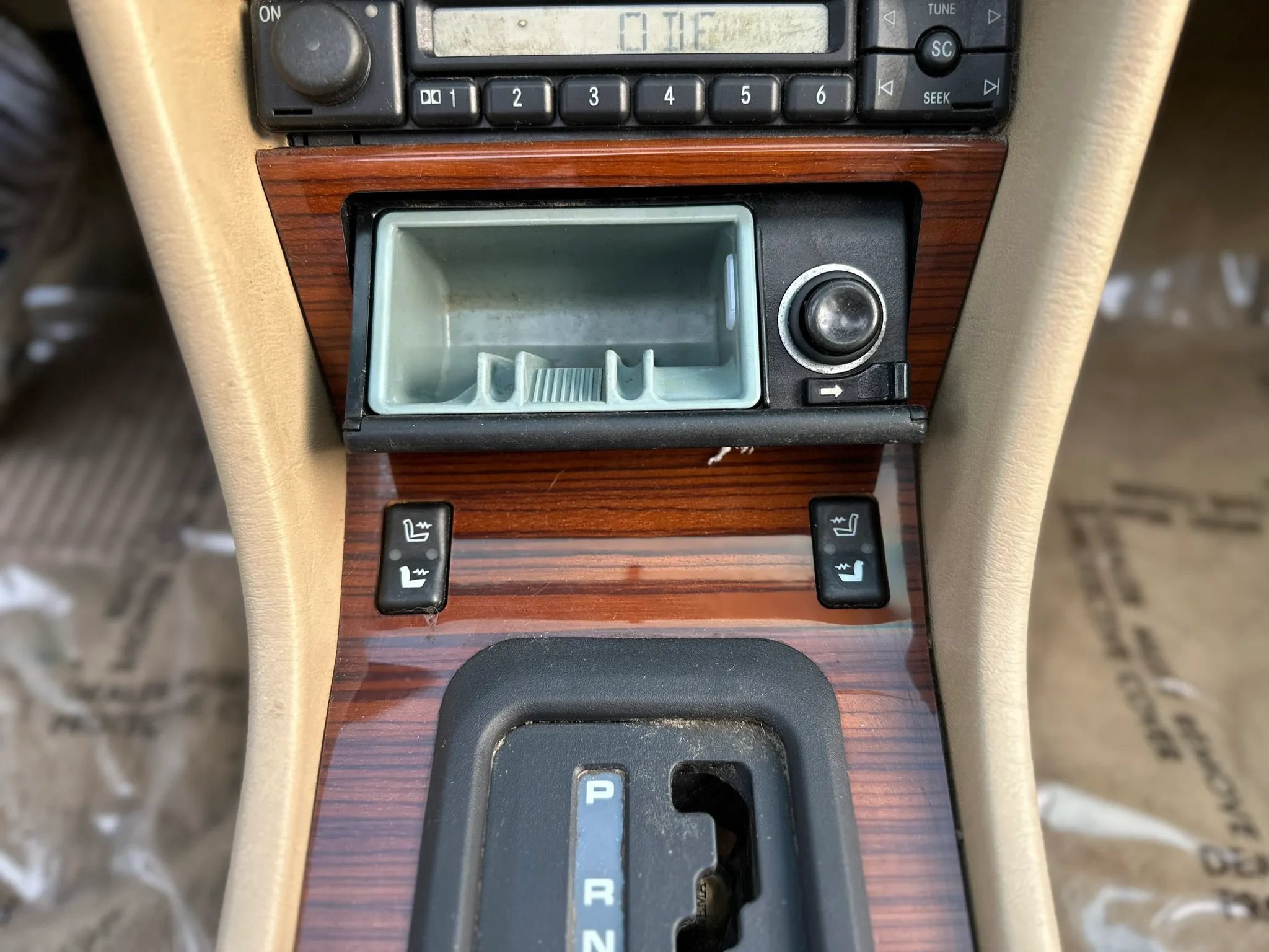 Used 1994 Mercedes-Benz E 320 Sedan image 26