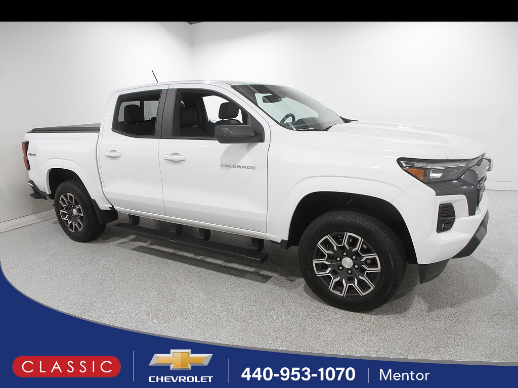 Certified 2024 Chevrolet Colorado LT w/ LT Convenience Package III AWD/4WD image 1