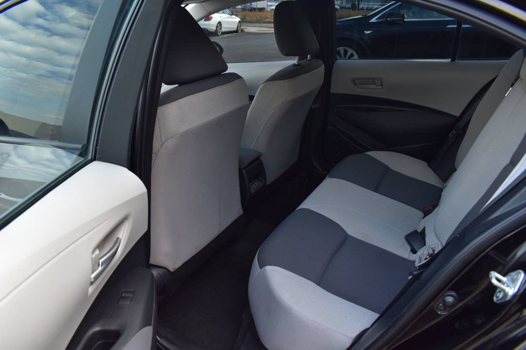 Used 2024 Toyota Corolla LE FWD image 24