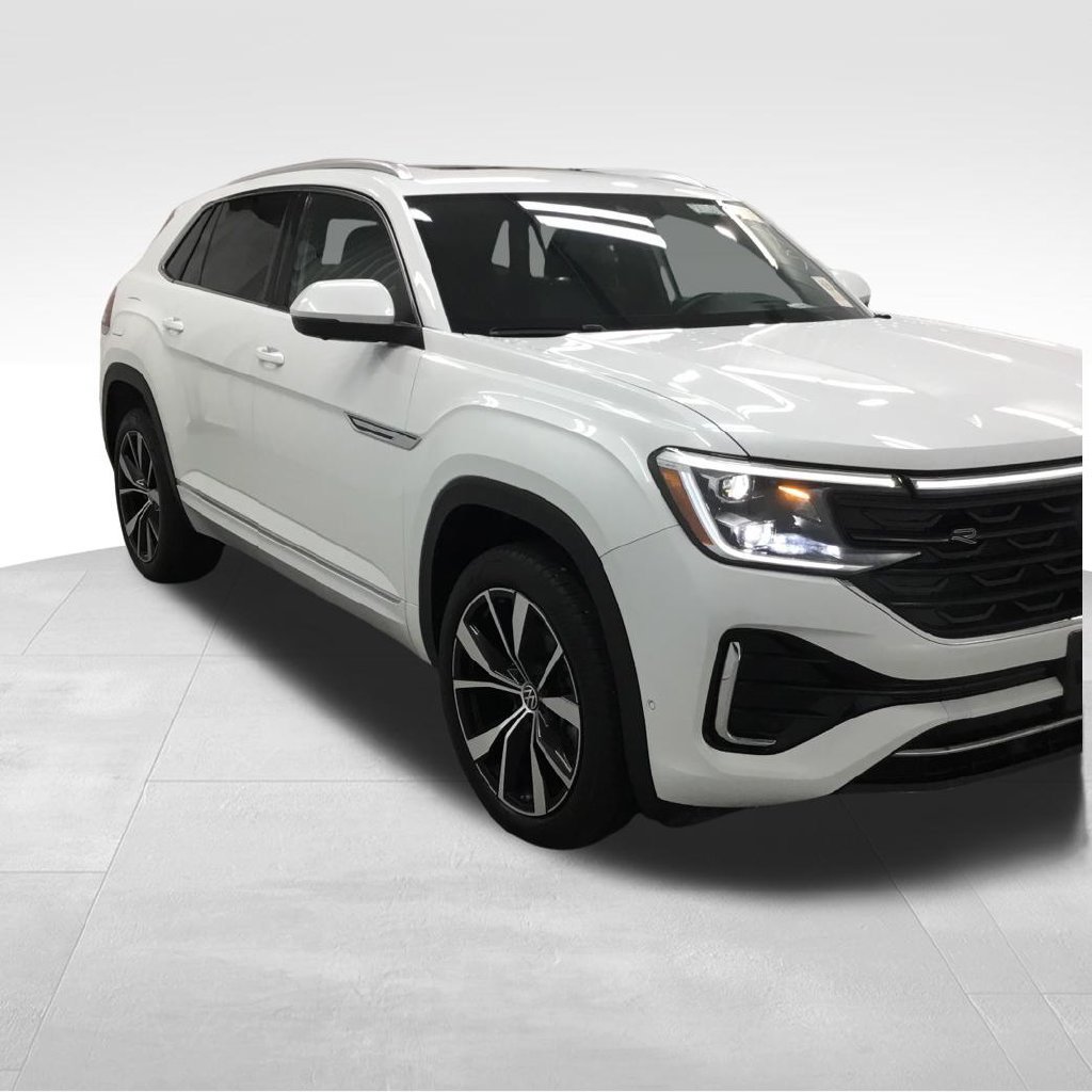 Used 2024 Volkswagen Atlas Cross Sport SEL Premium R-Line AWD/4WD image 3