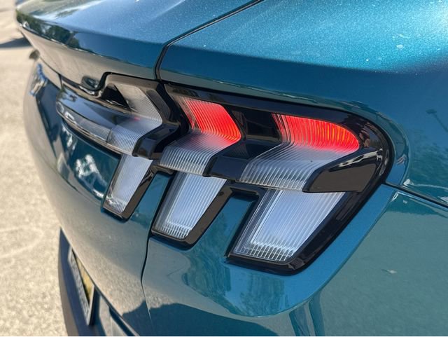 New 2026 Ford Mustang Mach-E Select image 18