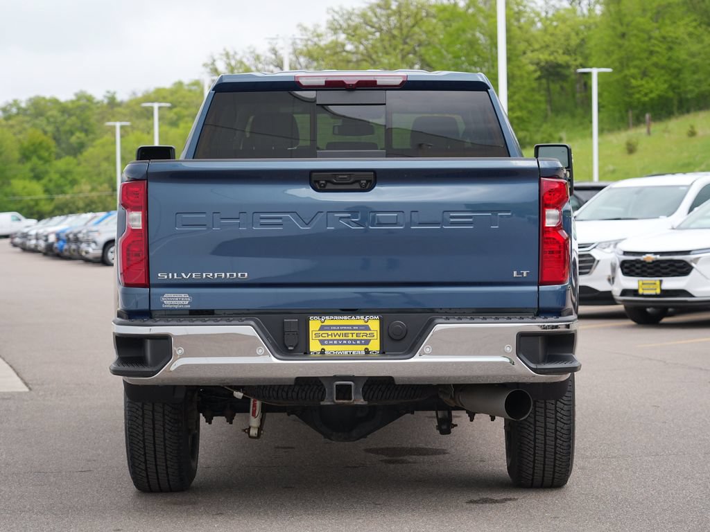 Used 2024 Chevrolet Silverado 3500 LT w/ All Star Edition AWD/4WD image 4