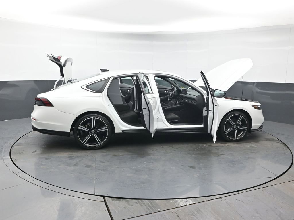 Certified 2023 Honda Accord Sport image 50