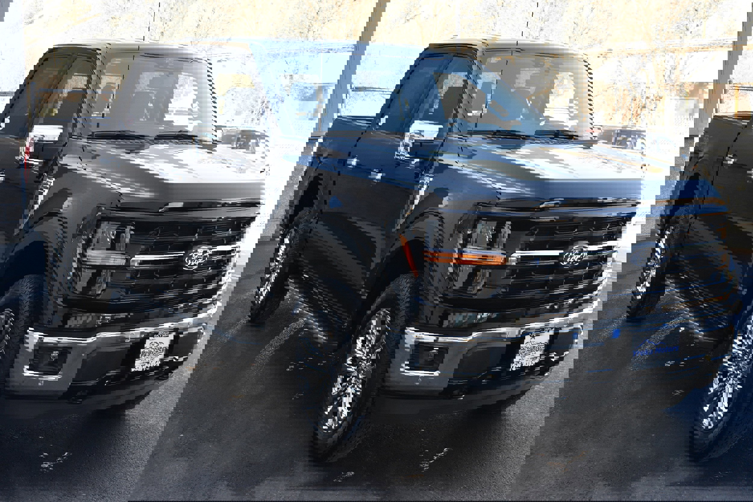 New 2025 Ford F150 XLT w/ Equipment Group 303A High image 4