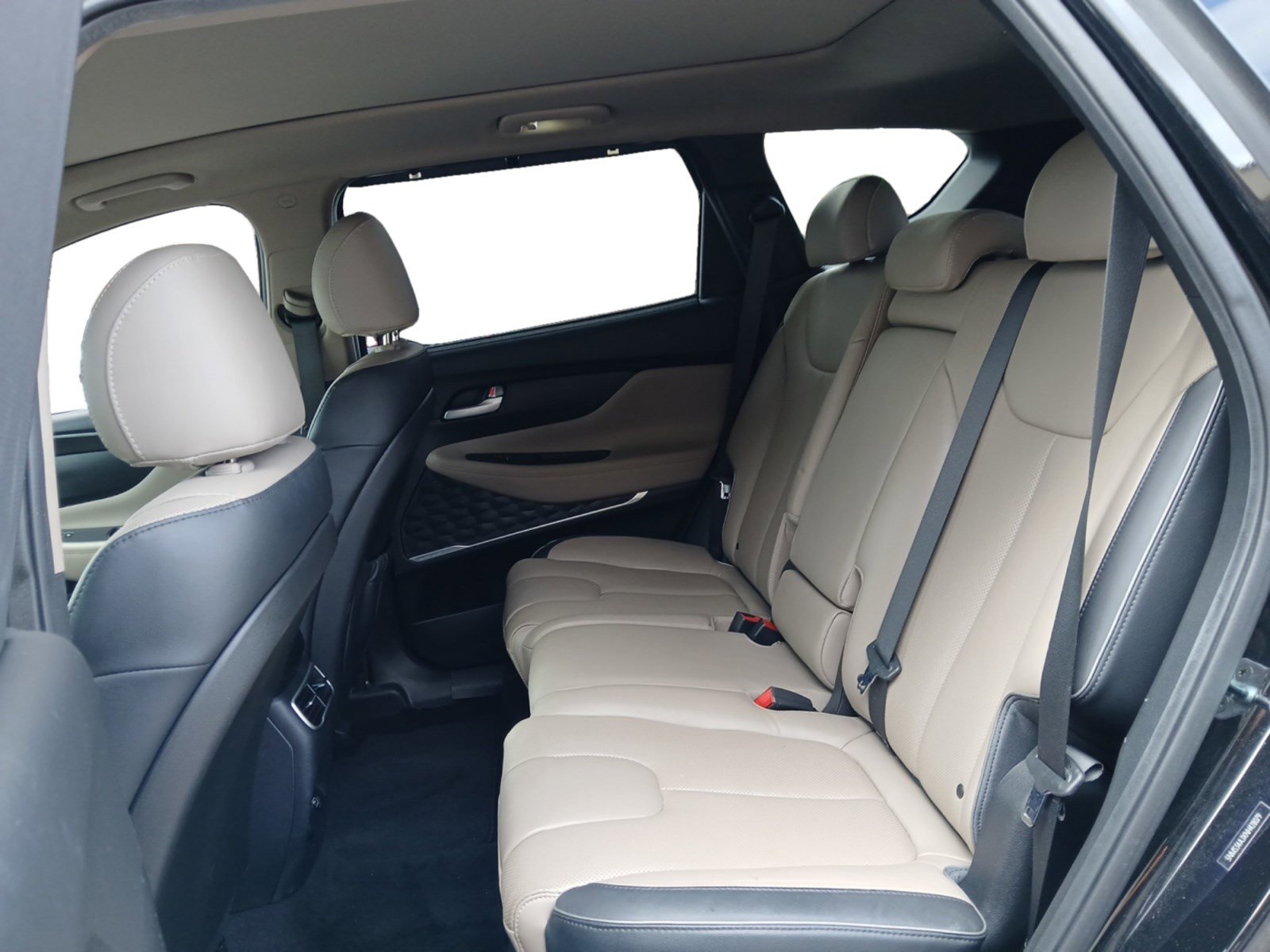 Used 2022 Hyundai Santa Fe SEL w/ Convenience + Premium Package image 13