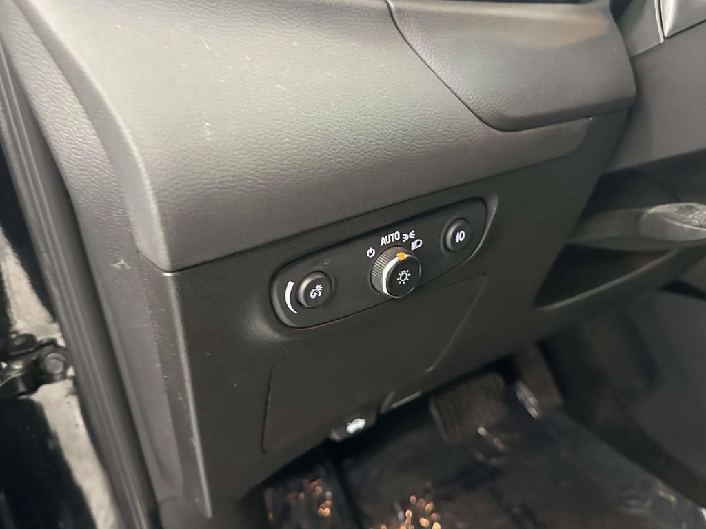 Certified 2023 Buick Encore GX Preferred w/ Cold Weather Comfort Package image 20