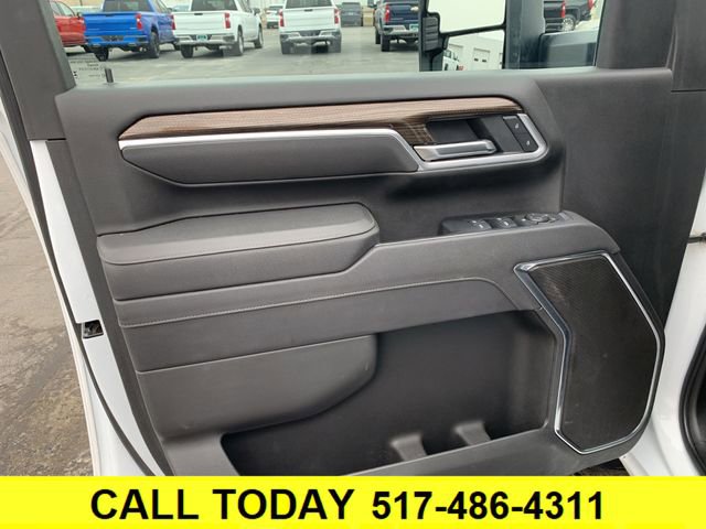 Certified 2025 Chevrolet Silverado 2500 LT w/ Convenience Package image 21