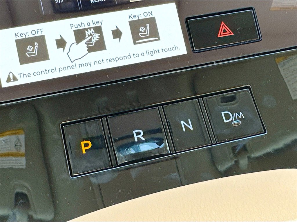 New 2026 INFINITI QX80 Luxe w/ Cargo Package image 17