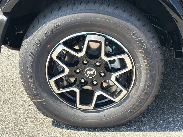 New 2026 Ford Bronco Outer Banks AWD/4WD image 13