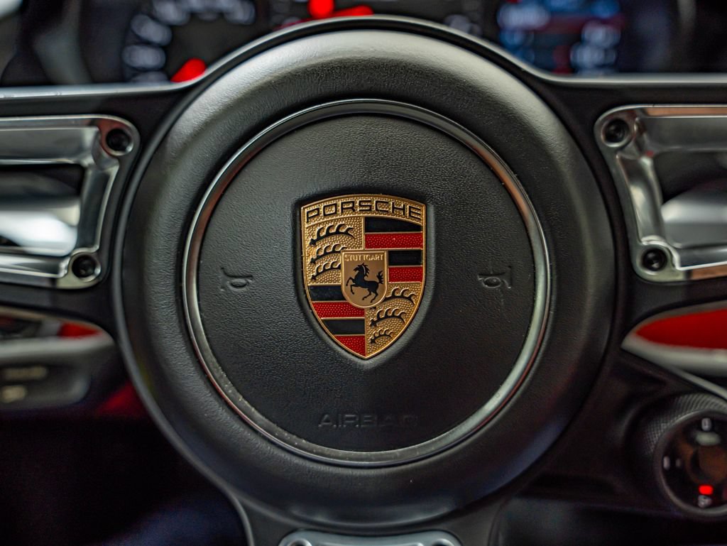 Used 2017 Porsche 718 Cayman RWD image 27