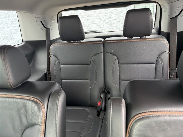 Used 2021 GMC Acadia AT4 w/ Technology Package image 16