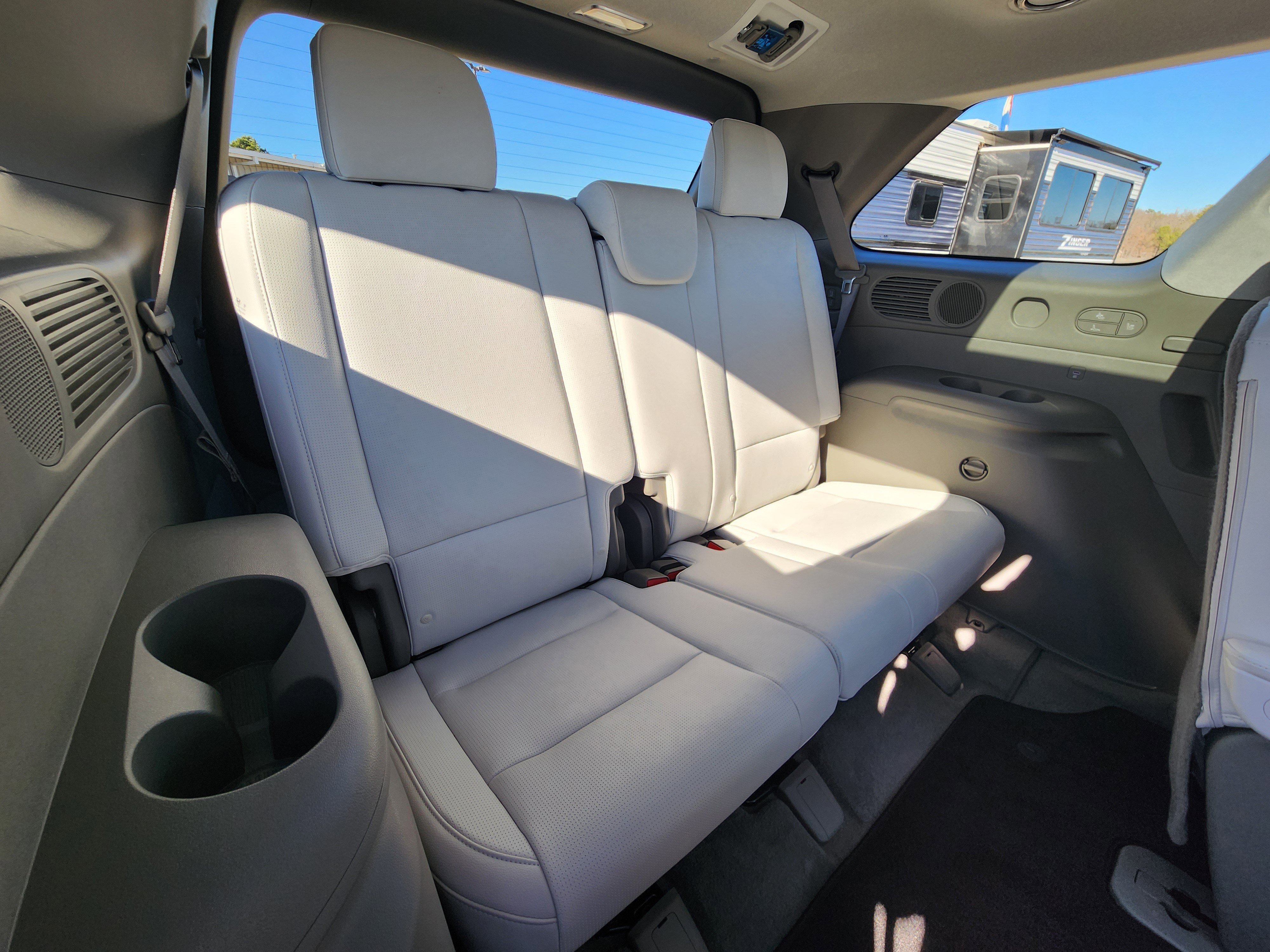 Used 2026 Hyundai Palisade Limited image 16