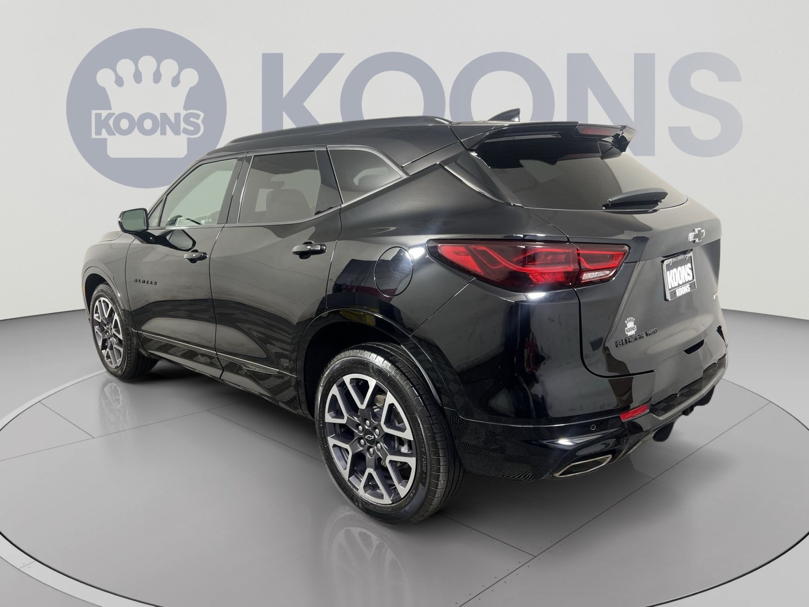 Used 2023 Chevrolet Blazer RS w/ Driver Confidence II Package AWD/4WD image 8