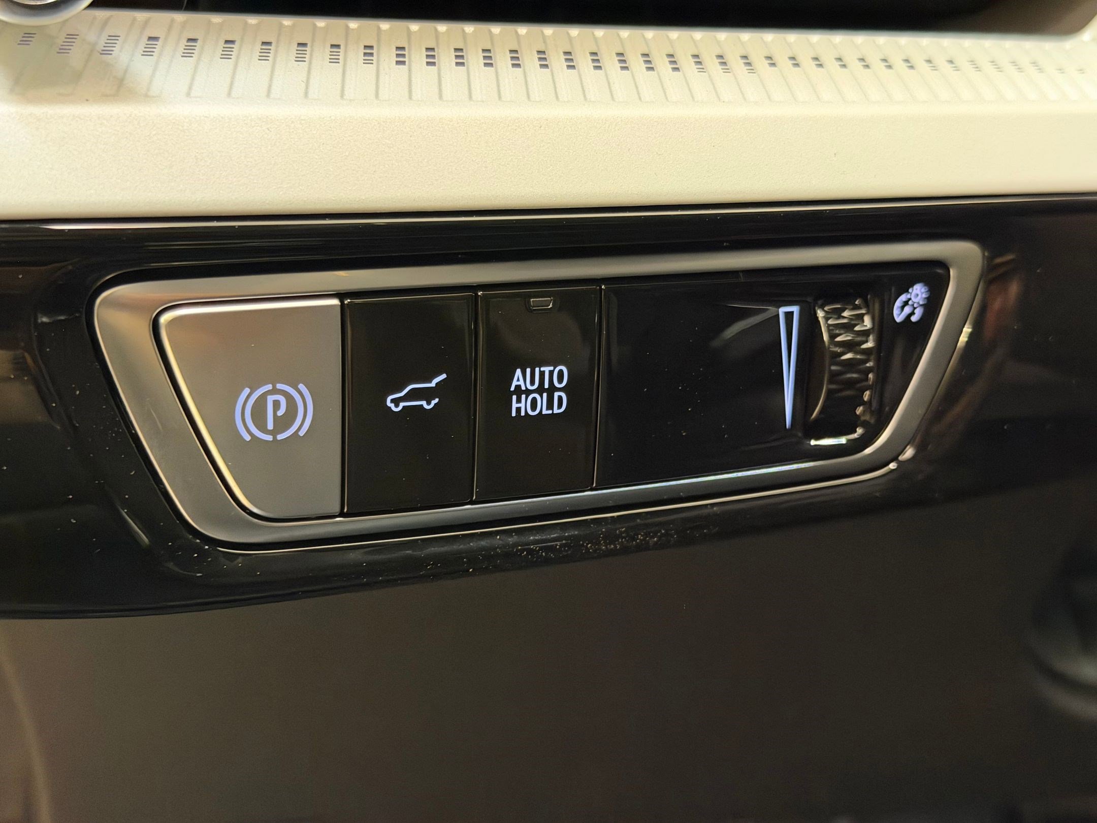 New 2026 Cadillac Optiq Sport 1 RWD image 18