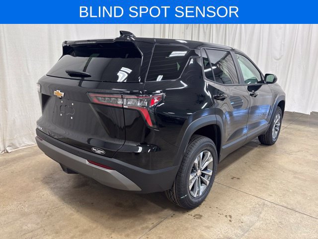 New 2027 Chevrolet Equinox LT FWD image 4