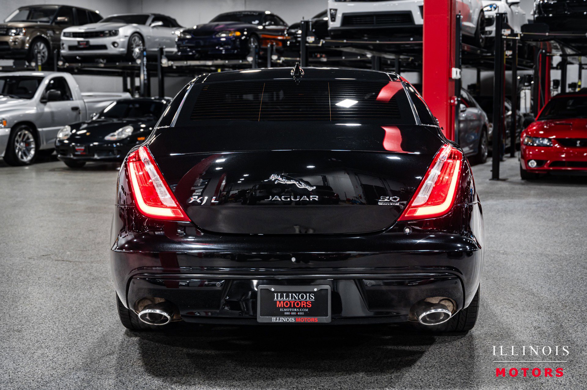 Used 2017 Jaguar XJ L Portfolio image 4
