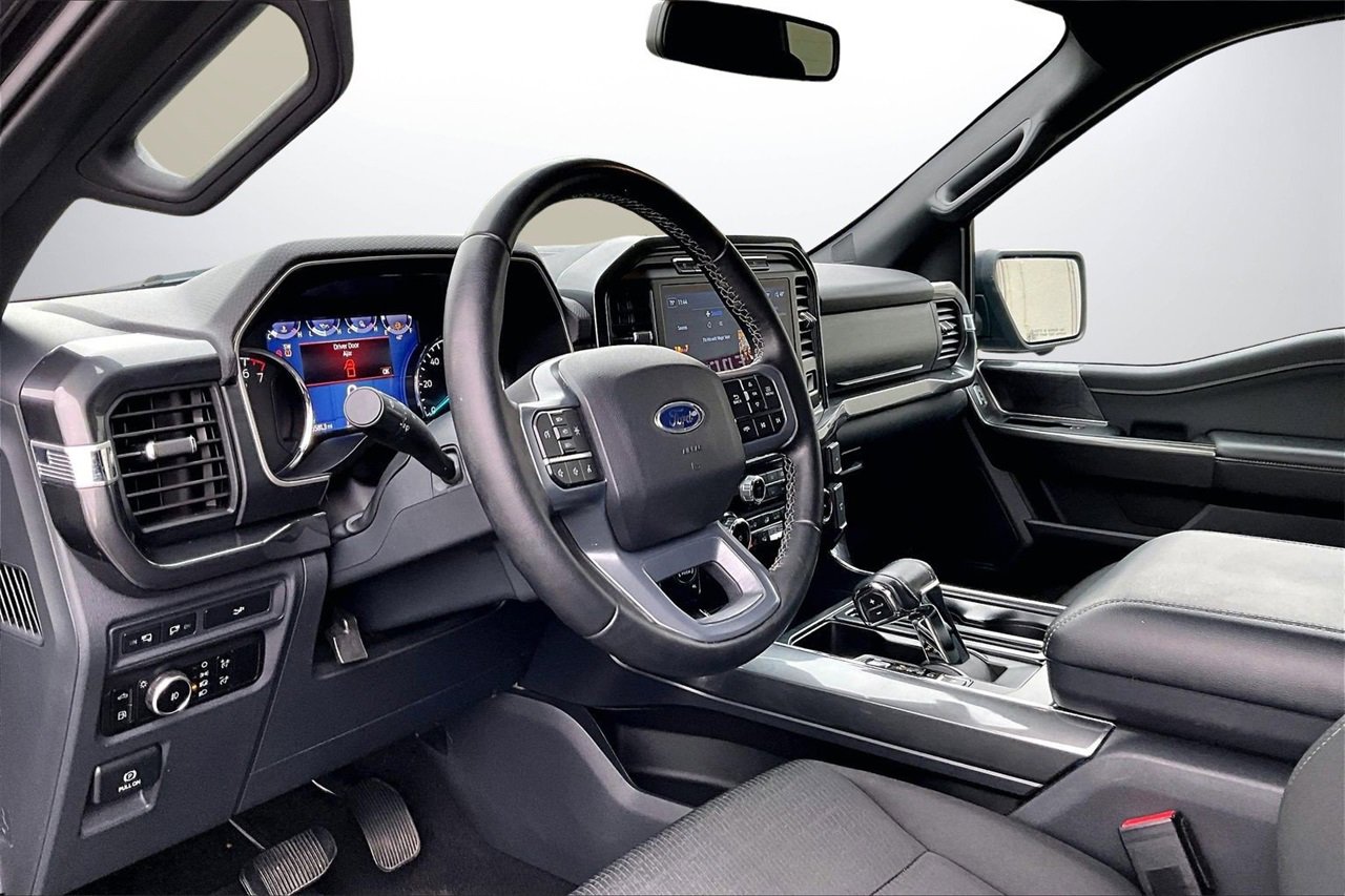 Used 2023 Ford F150 XLT w/ Equipment Group 302A High image 19