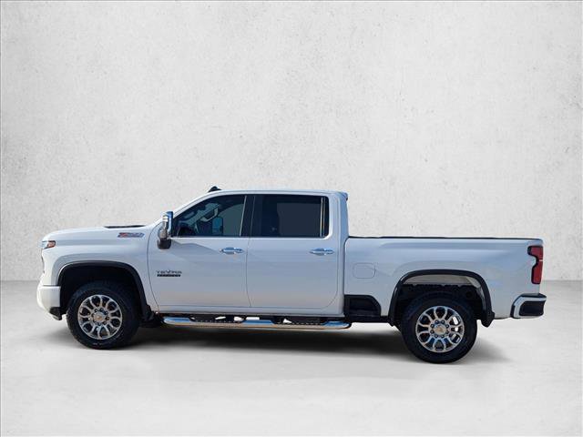 Used 2025 Chevrolet Silverado 2500 LT w/ Z71 Chrome Sport Edition image 8