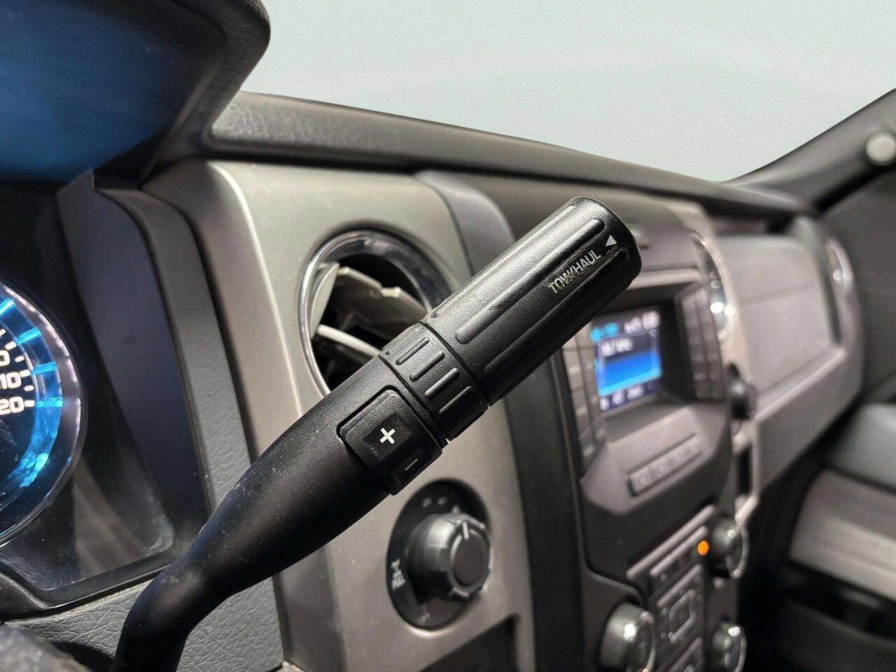 Used 2013 Ford F150 XLT w/ Luxury Equipment Group AWD/4WD image 30