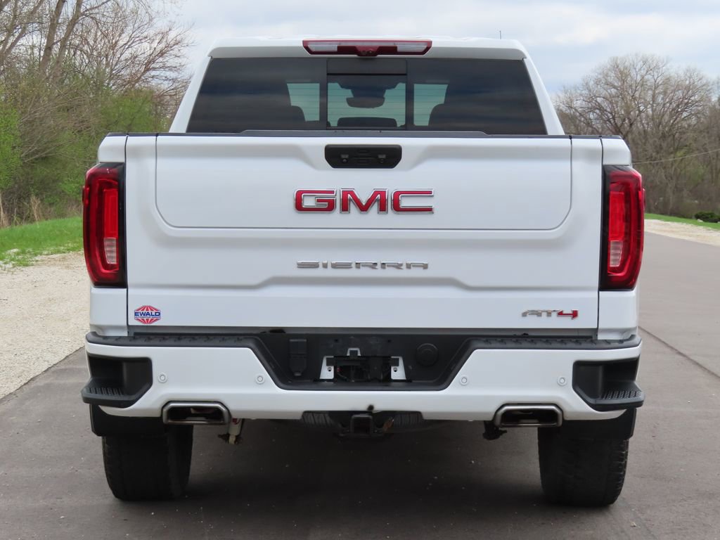 Certified 2023 GMC Sierra 1500 AT4 w/ Technology Package AWD/4WD image 12