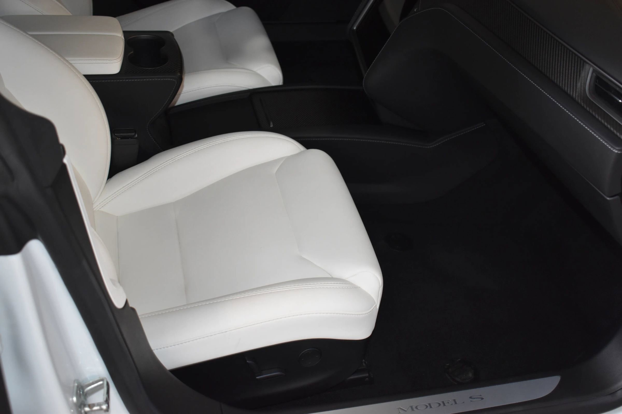 Used 2019 Tesla Model S 100D AWD/4WD image 14