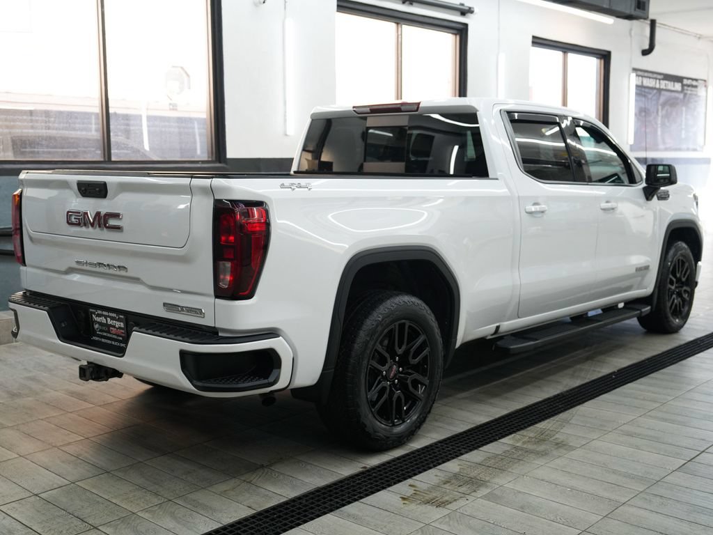 Used 2023 GMC Sierra 1500 Elevation w/ Preferred Package AWD/4WD image 8