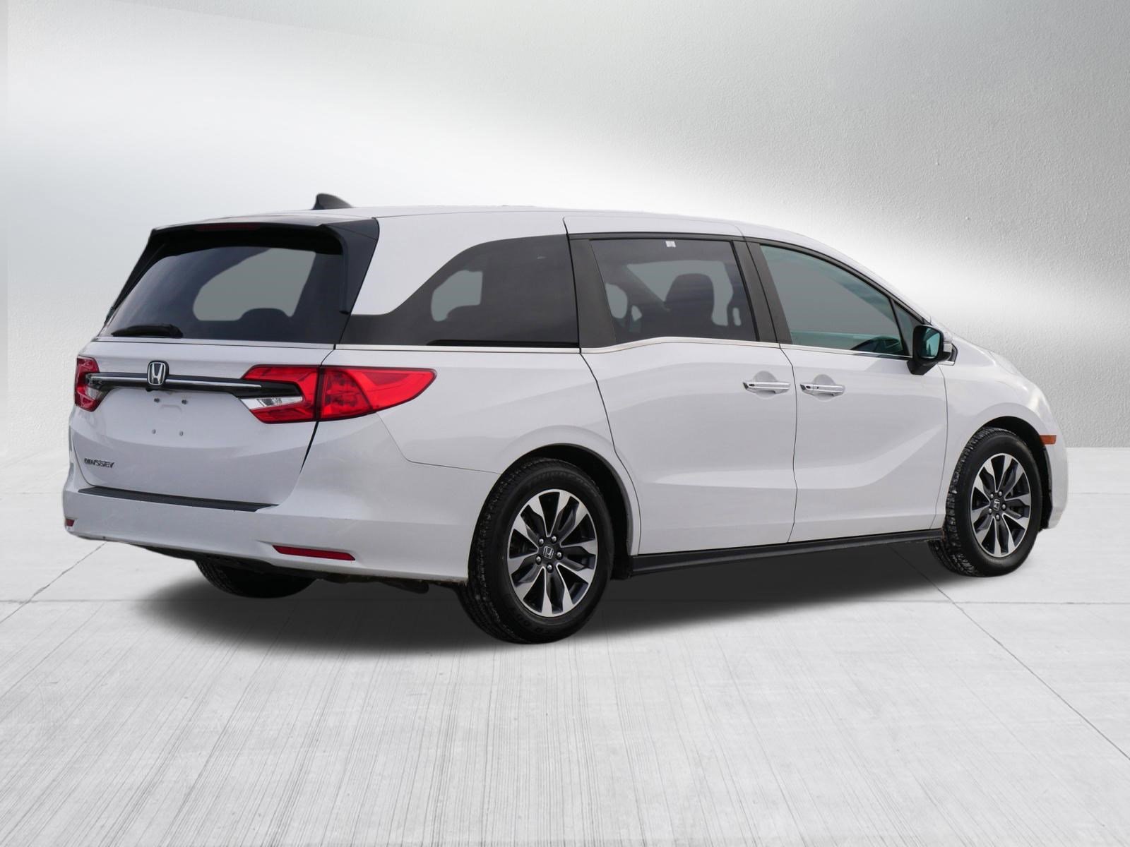 Used 2024 Honda Odyssey EX-L image 7