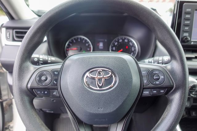 Certified 2021 Toyota RAV4 XLE AWD/4WD image 15