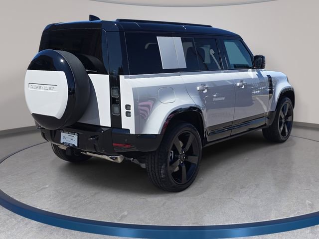 New 2026 Land Rover Defender 110 X-Dynamic SE image 5