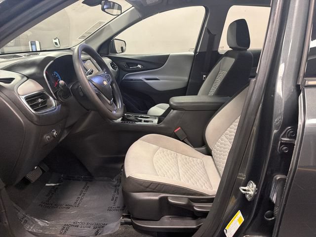 Used 2019 Chevrolet Equinox LS FWD image 9