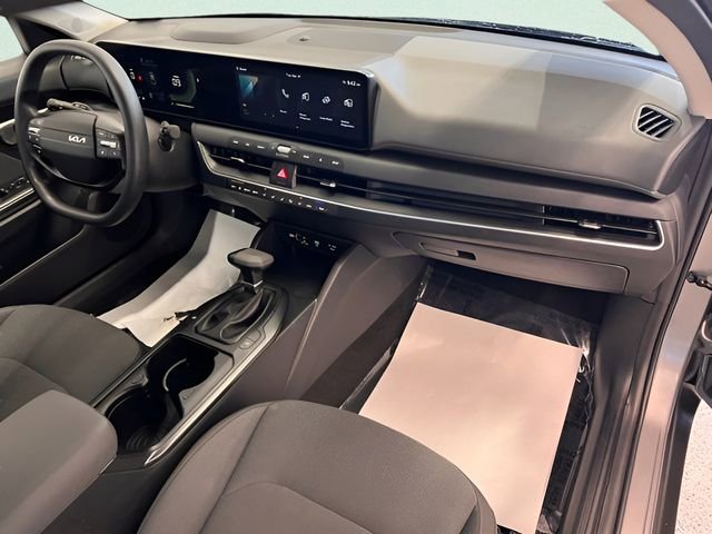Used 2025 Kia K4 LXS FWD image 13