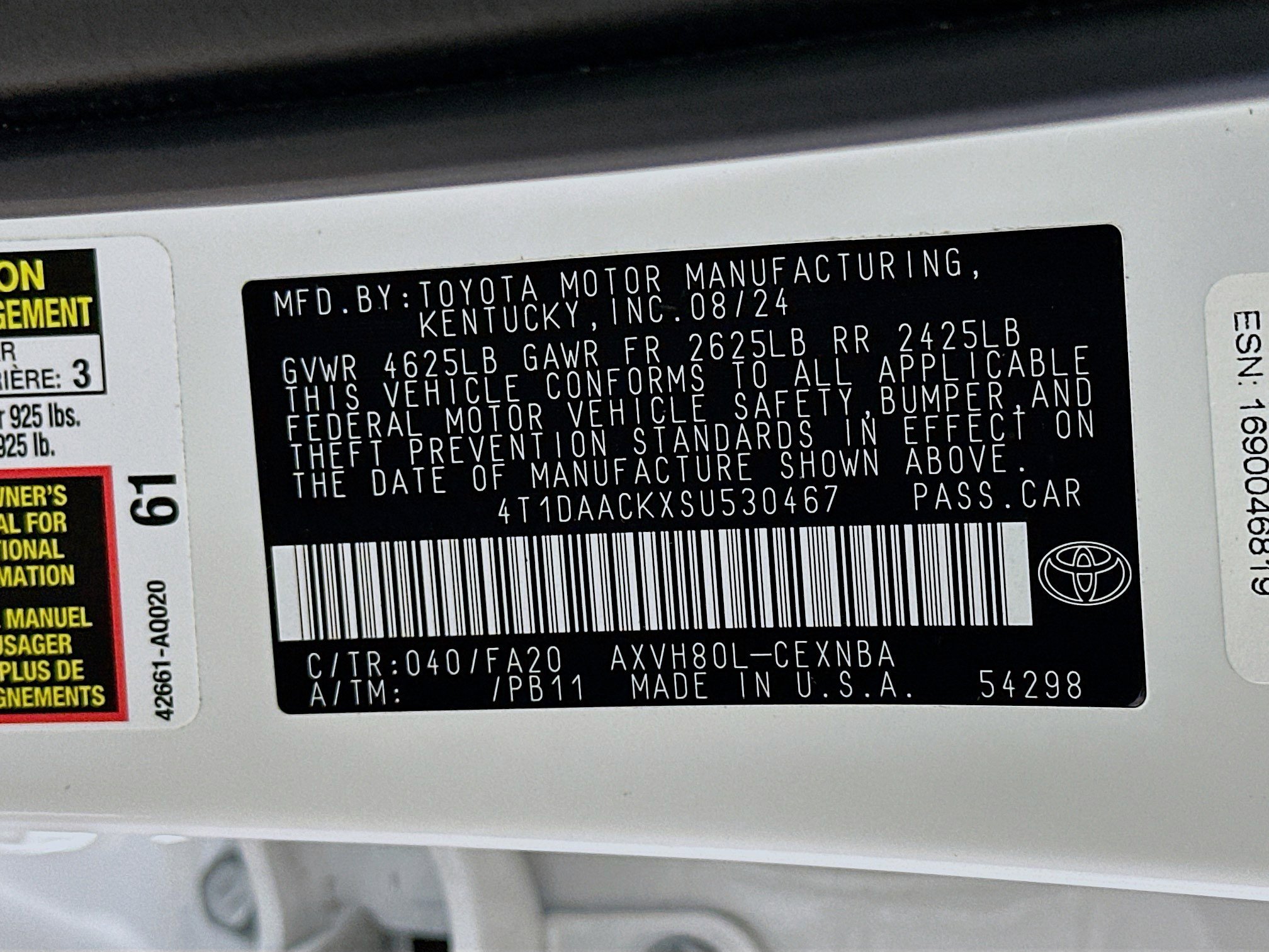 Used 2025 Toyota Camry LE image 12