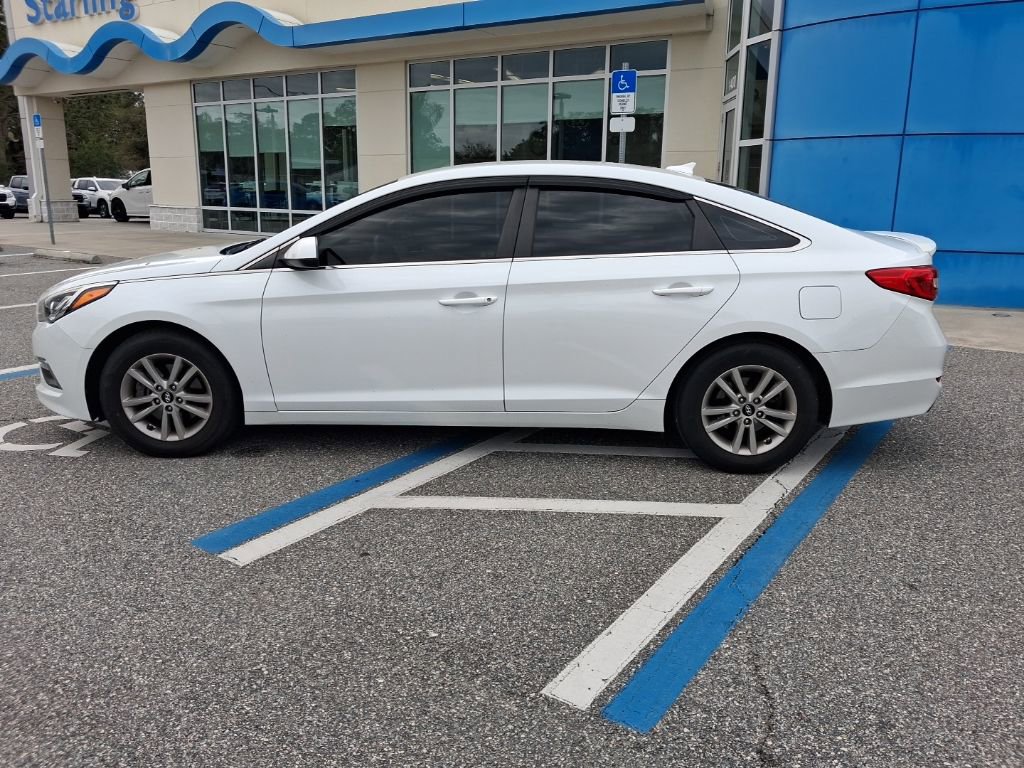 Used 2015 Hyundai Sonata SE w/ Option Group 09 image 8